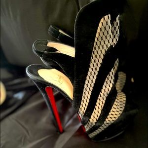 AUTHENTIC Christian Louboutin Resillissima Lace Illusion Bootie Black Platforms